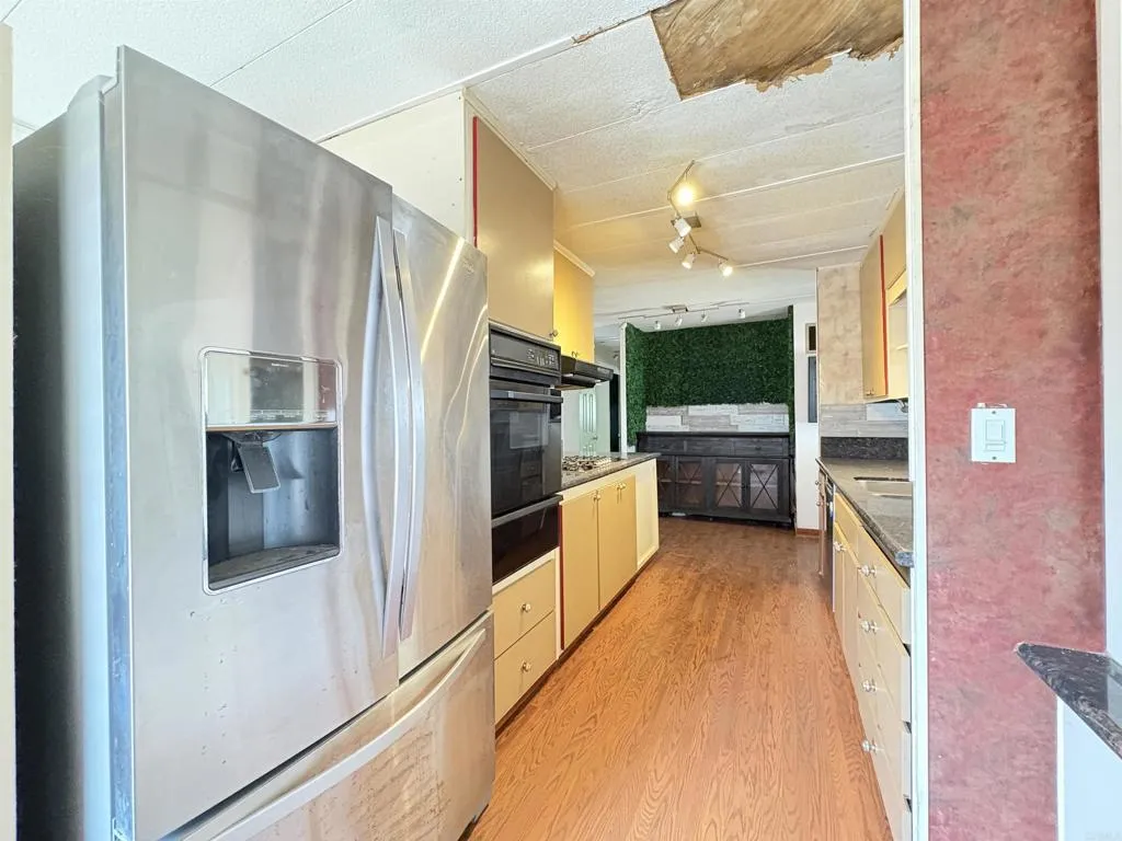 https://cdn.realtyfeed.com/cdn/127/306778738/617885d03a30f226612226b89cf6040a.webp