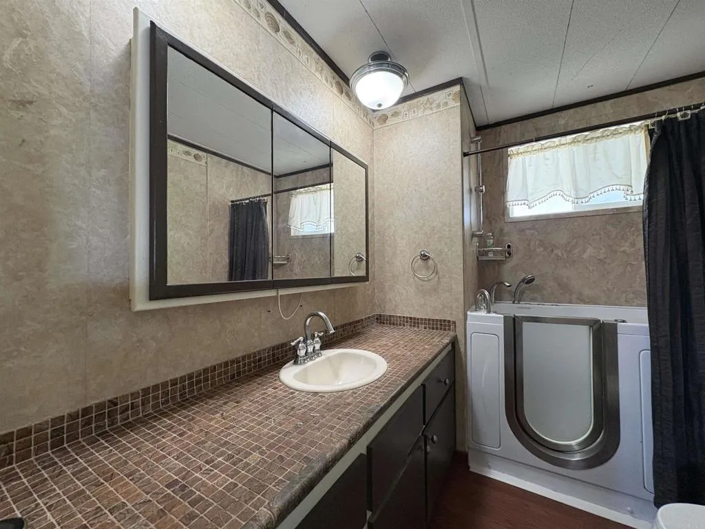 https://cdn.realtyfeed.com/cdn/127/306778738/97528d167da7e9fe6ae6b9c9e03c39e7.webp