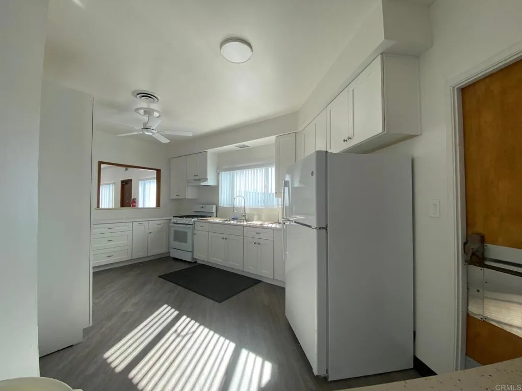 https://cdn.realtyfeed.com/cdn/127/306778738/c2f2ba7111b95e72574b6d8c180f44b6.webp