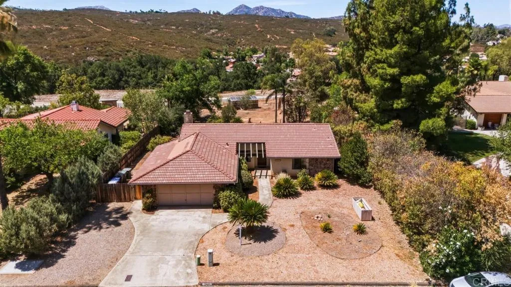 https://cdn.realtyfeed.com/cdn/127/306778811/a629a10b3191c688d08575becc8b71ae.webp