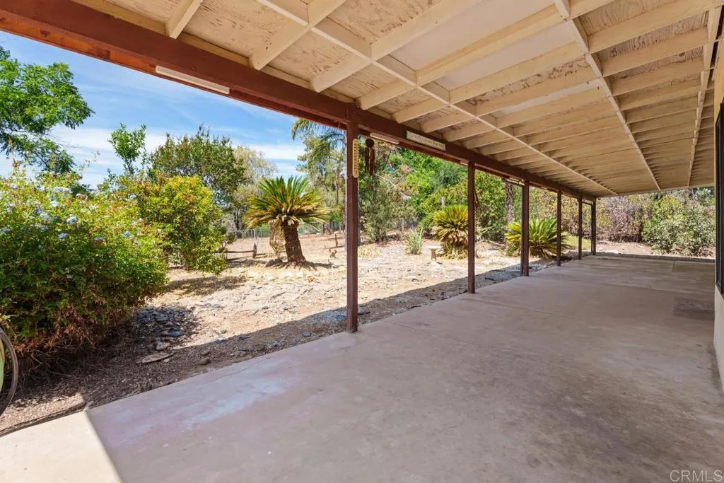 https://cdn.realtyfeed.com/cdn/127/306778811/da7a7b8034fd050c744193c1dd81f760.webp