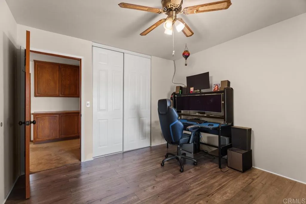 https://cdn.realtyfeed.com/cdn/127/306778811/f52fc55115dafb48d92ec749b4b112ac.webp