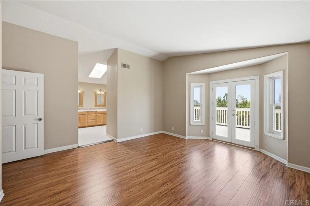 https://cdn.realtyfeed.com/cdn/127/306778927/7599bd5355efed1da6d8964cdd29b1ae.webp
