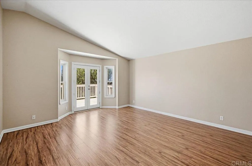 https://cdn.realtyfeed.com/cdn/127/306778927/b5040ed7b5d1fb1979749da67913cefa.webp