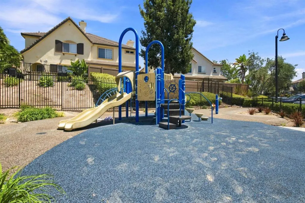 Photo #38: PTP2605674 Listing: Photo #38