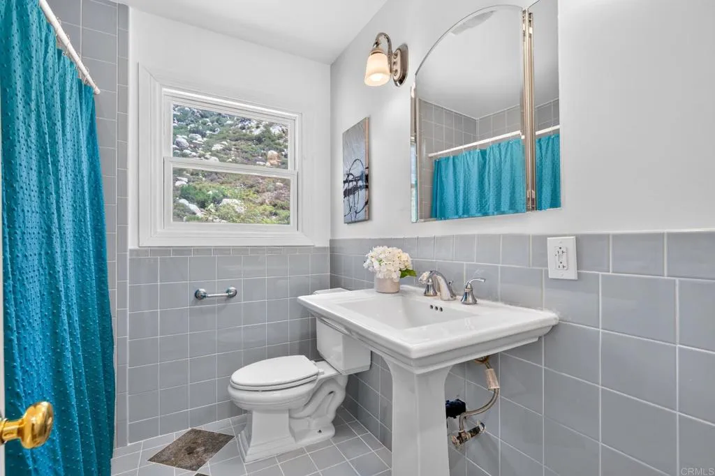 https://cdn.realtyfeed.com/cdn/127/306779012/378980d7166485ba794fb7629da27f8d.webp
