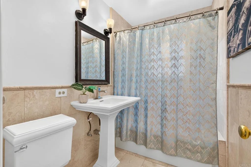 https://cdn.realtyfeed.com/cdn/127/306779012/87efcd6b0da5336aef26e1ee2e1b1e3c.webp