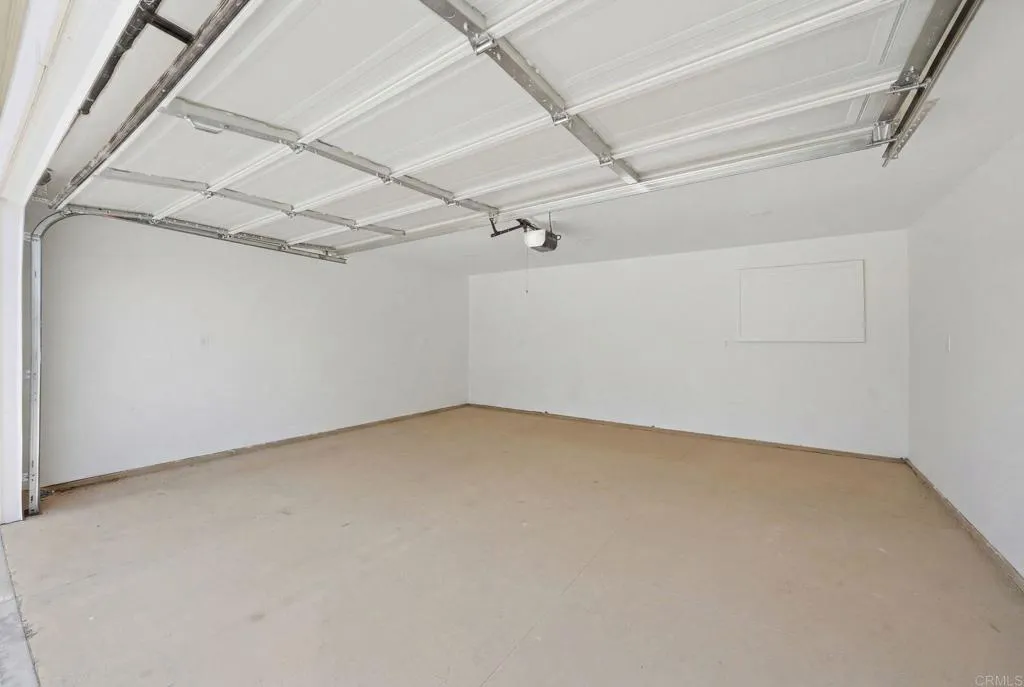 https://cdn.realtyfeed.com/cdn/127/306779045/521587a01911b8ab96e84f17ab637237.webp