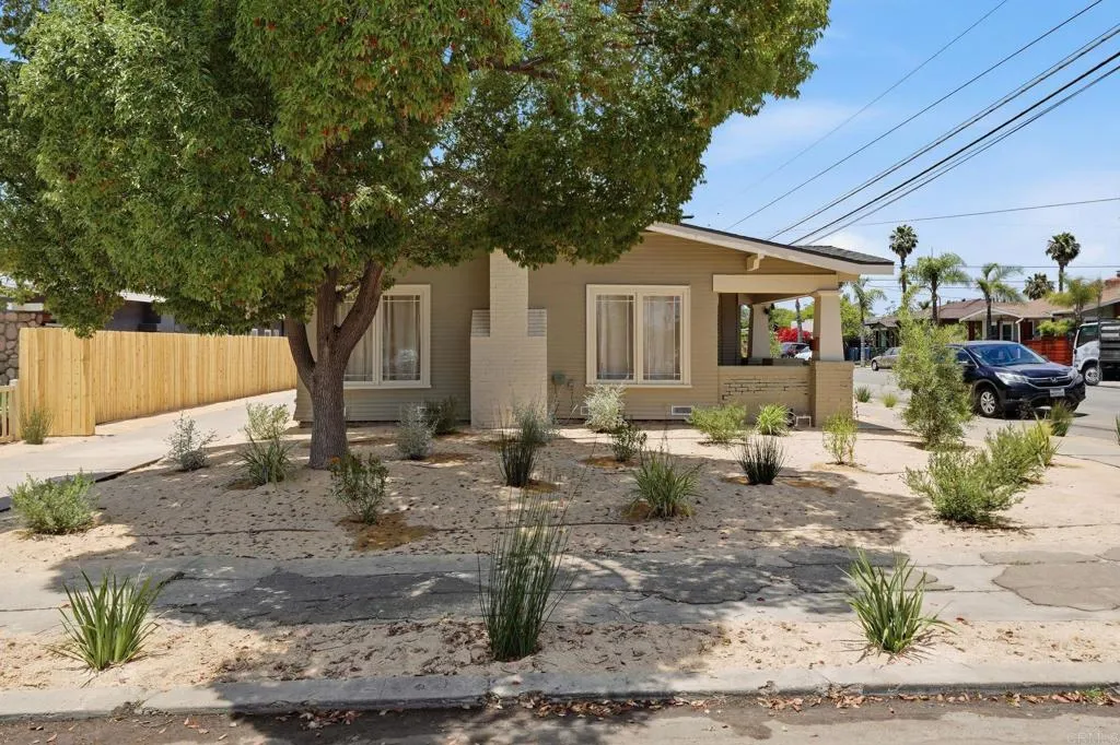 https://cdn.realtyfeed.com/cdn/127/306779045/560632b1596c1f315a06eaec32c046b1.webp
