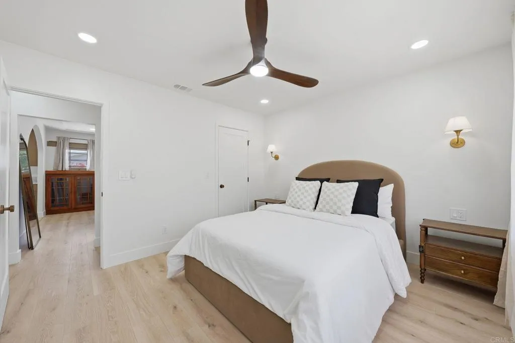 https://cdn.realtyfeed.com/cdn/127/306779045/5c9ea5790d09492db04364d400de4b11.webp