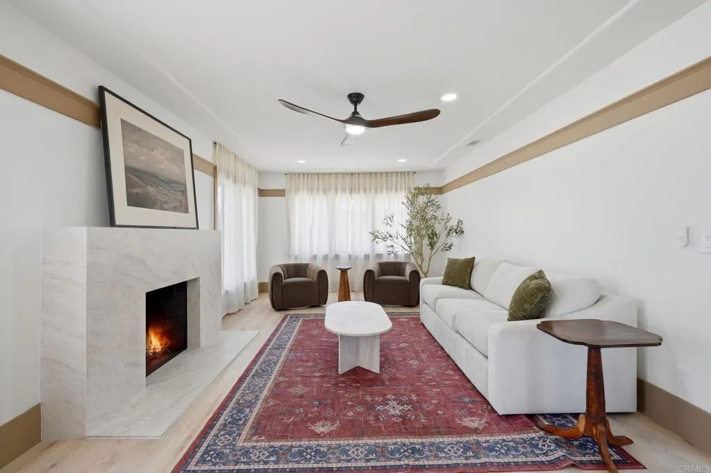 https://cdn.realtyfeed.com/cdn/127/306779045/690e6bd7766f6812e1115ae0e5e7adb7.webp