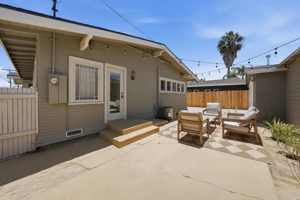 https://cdn.realtyfeed.com/cdn/127/306779045/84dd4fd47d4a1a4d435a63158312ab91.webp