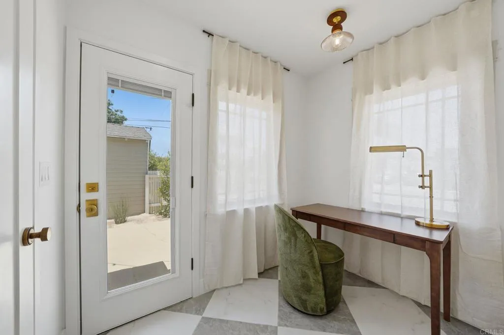 https://cdn.realtyfeed.com/cdn/127/306779045/e25d0f63659427d71c204e05e5ab76b9.webp