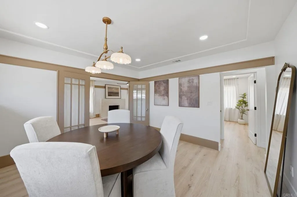 https://cdn.realtyfeed.com/cdn/127/306779045/e51f2189738f3a721614d43cdfe067e1.webp