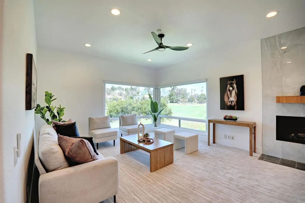 12122 Royal Birkdale Row Unit 303, San Diego, CA 92128 - Photo 2 of 25, San Diego, CA