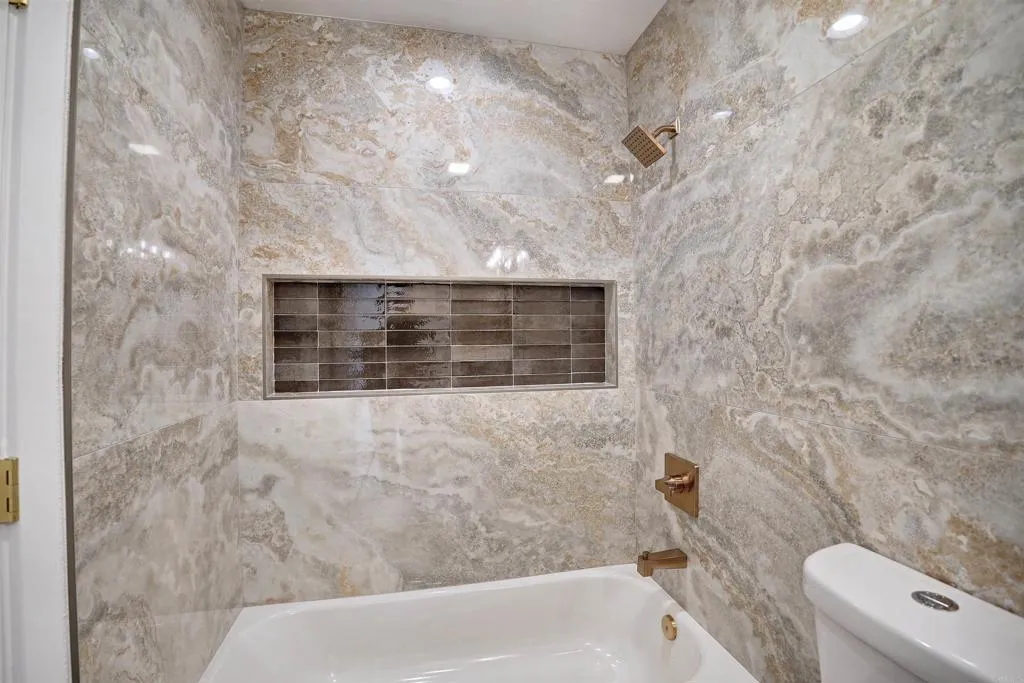 Photo #17: PTP2605679 Listing: Photo #17