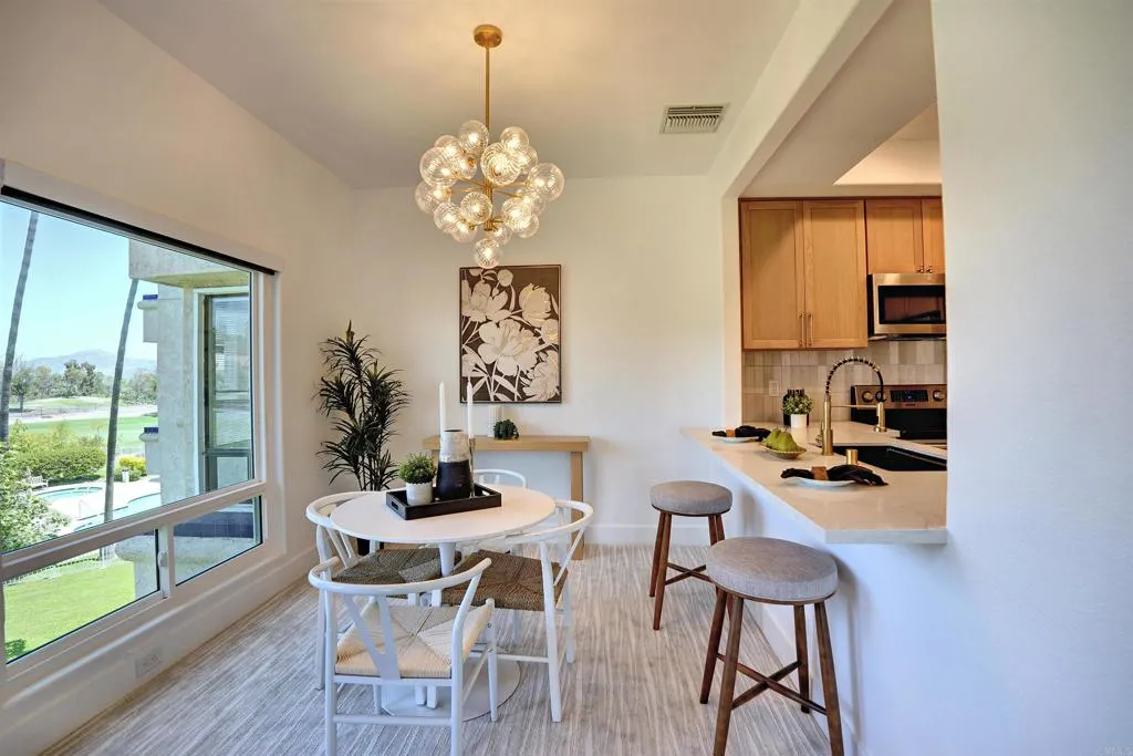 12122 Royal Birkdale Row Unit 303, San Diego, CA 92128 - Photo 5 of 25, San Diego, CA