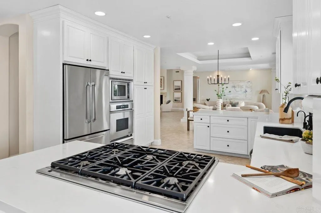 https://cdn.realtyfeed.com/cdn/127/306779054/2dc140aeffd07045777f414358ec57e7.webp