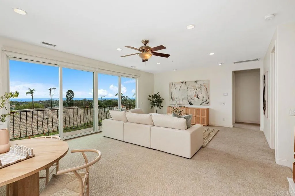 https://cdn.realtyfeed.com/cdn/127/306779054/cb83808f09ad6da68f48a5298ee2b9ad.webp