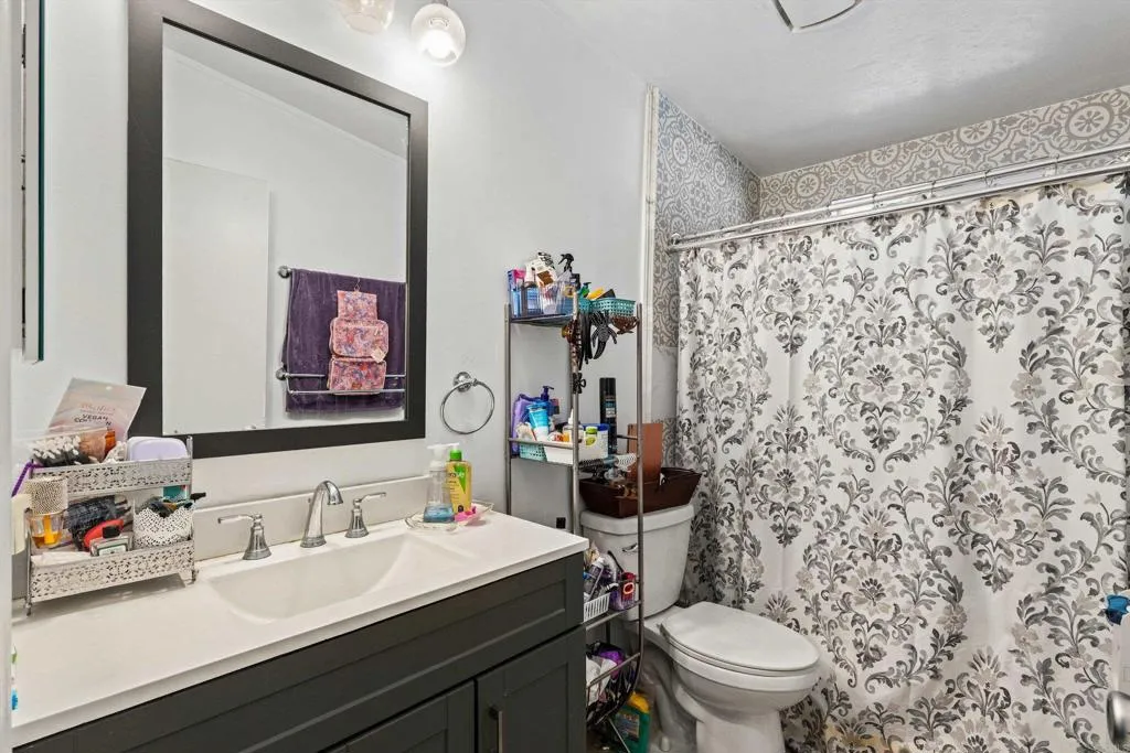 https://cdn.realtyfeed.com/cdn/127/306779106/41f656af40e9c653d43a7cef3fc91c0b.webp