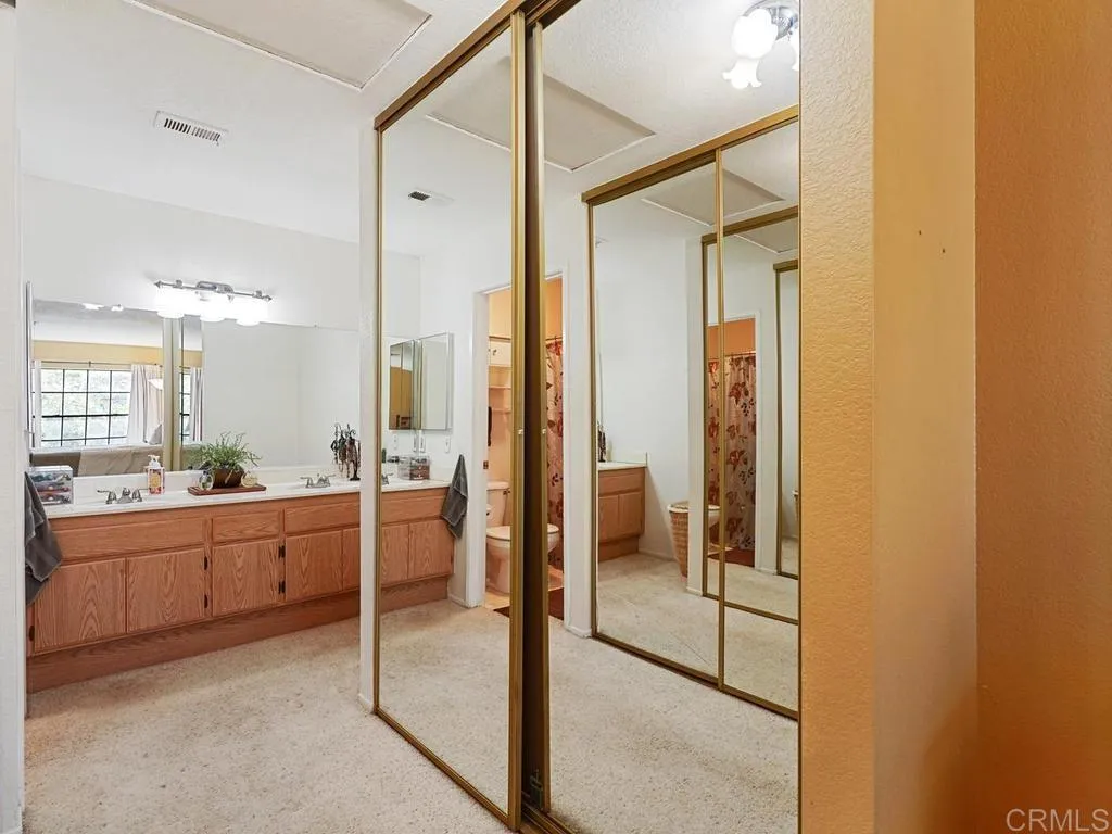 https://cdn.realtyfeed.com/cdn/127/306779112/3af6e0870e0d9aa3a128b0da8d924b29.webp