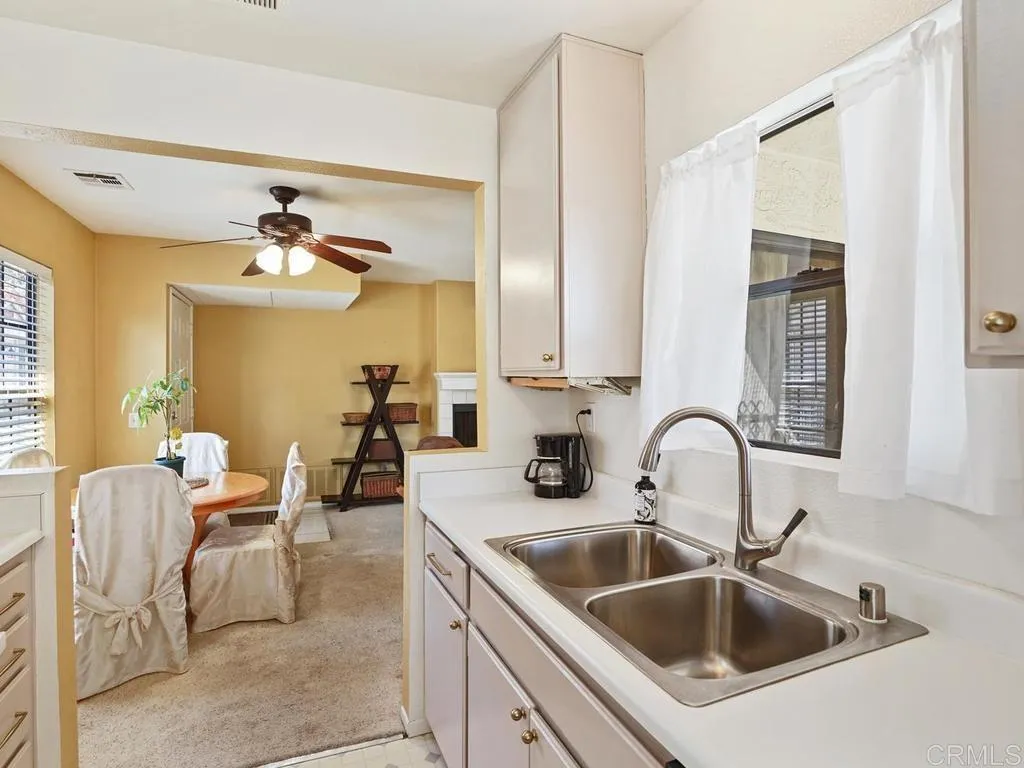 https://cdn.realtyfeed.com/cdn/127/306779112/c0b7d78e7eaaa95f60710c28c2fd1cdd.webp