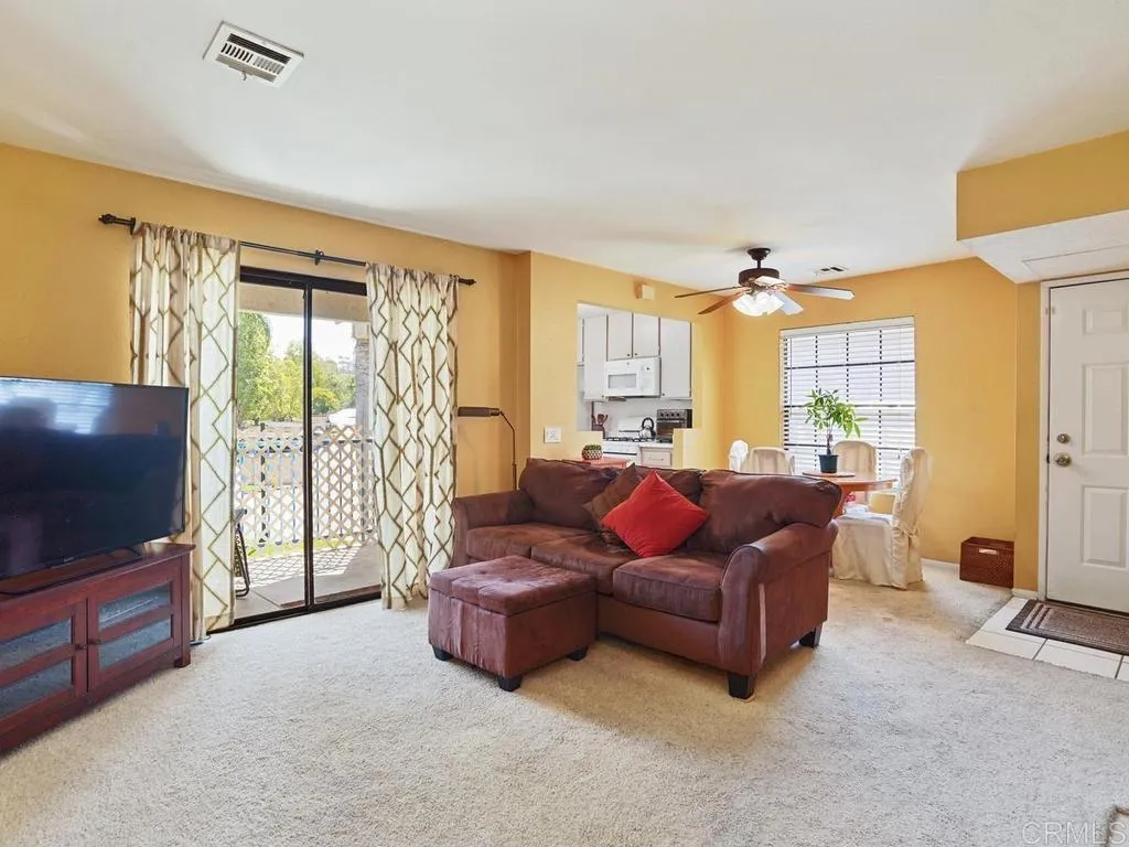 https://cdn.realtyfeed.com/cdn/127/306779112/fba6e8526afd65ce24f4800d1f8cbd35.webp