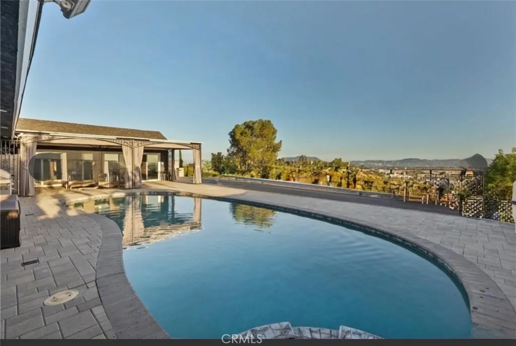 10126 Sully Drive