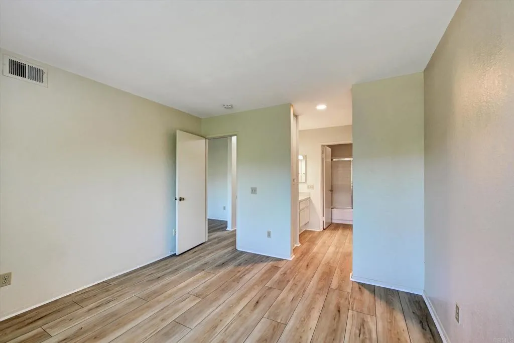 Photo #20: PTP2605682 Listing: Photo #20