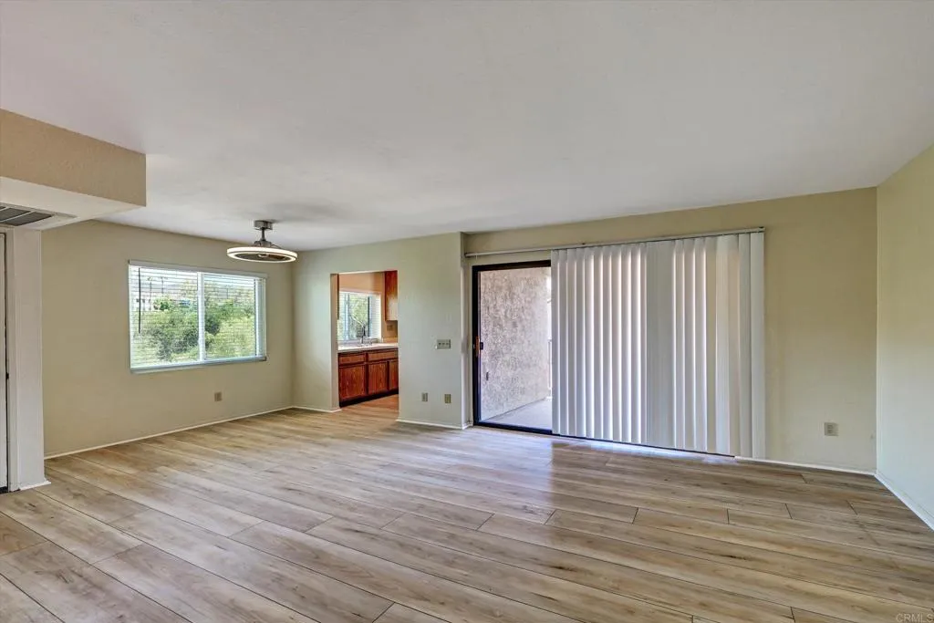 Photo #9: PTP2605682 Listing: Photo #9