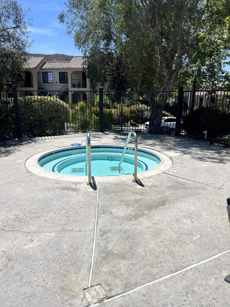 Photo #27: PTP2605682 Listing: Photo #27