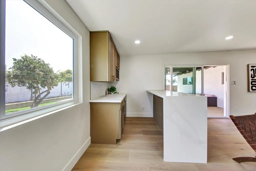https://cdn.realtyfeed.com/cdn/127/306779142/051fb7d052c81ac120b3ff1f3c2d68ce.webp