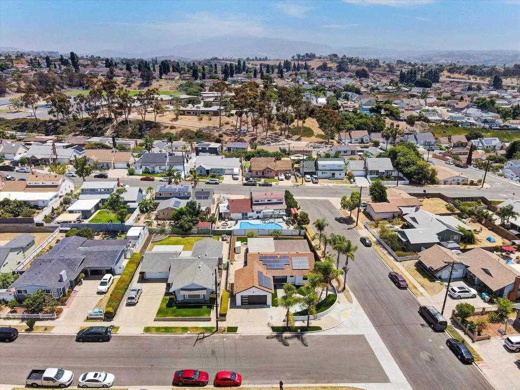 2785 Kausman Street, San Diego, CA 92139 - Photo 4 of 63, San Diego, CA