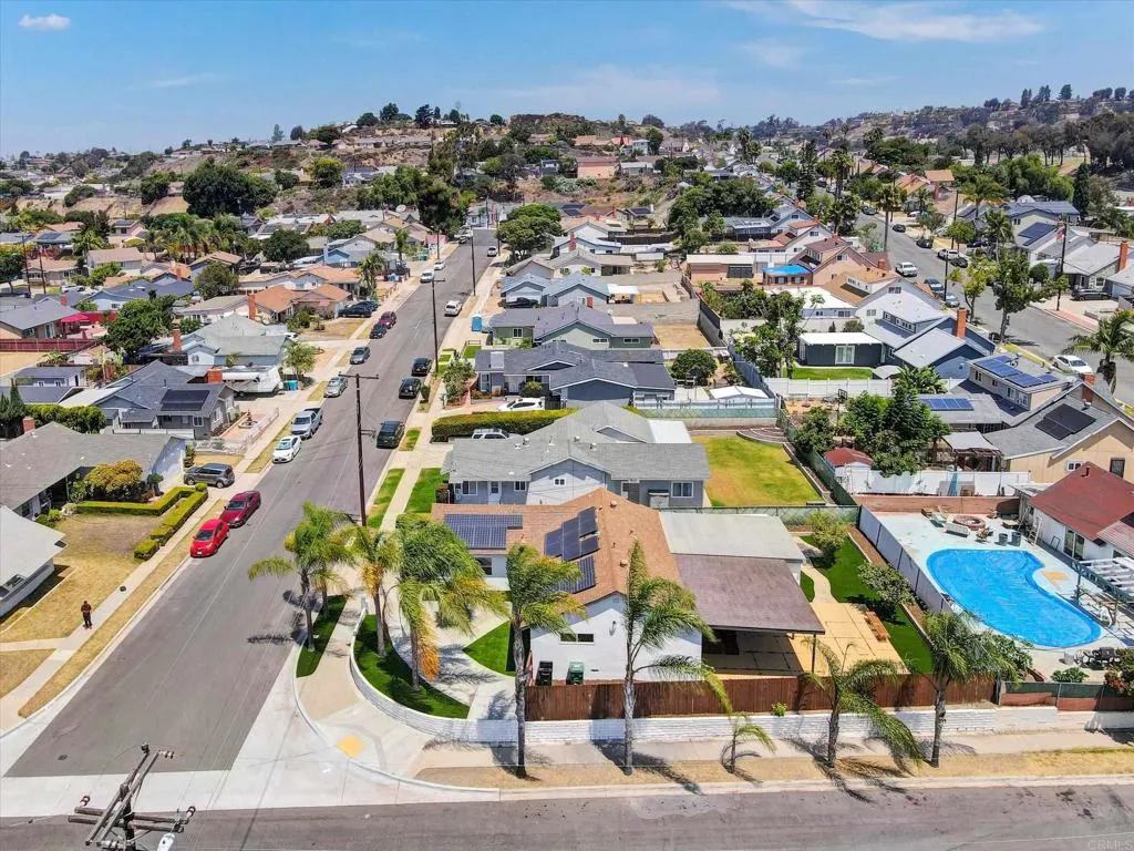 https://cdn.realtyfeed.com/cdn/127/306779142/c03e19bca1f3d06af61b4edabfe66e91.webp