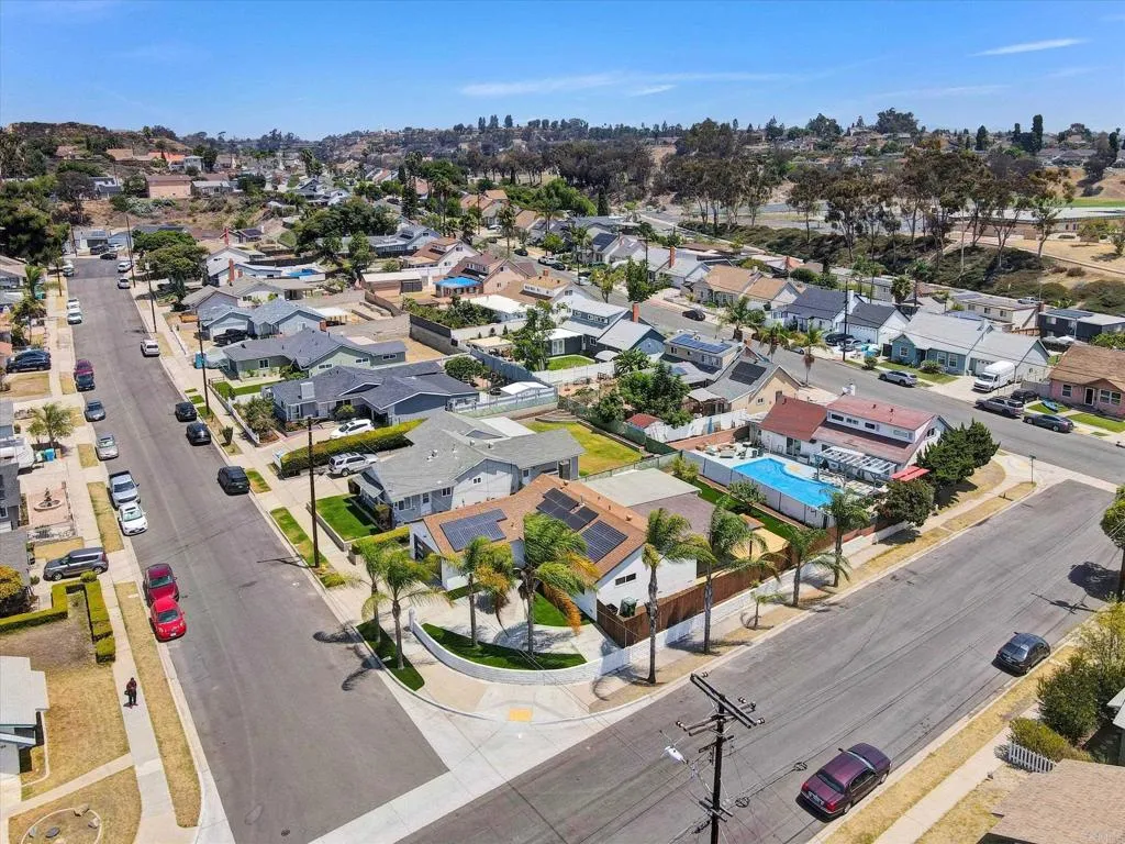 https://cdn.realtyfeed.com/cdn/127/306779142/f1c1d5dca28ff21110ed684319723e19.webp