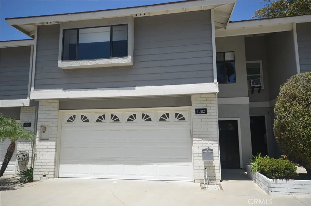 Costa Mesa, CA 92627