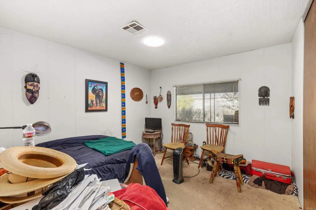 https://cdn.realtyfeed.com/cdn/127/306779293/1d5ff4c4e7bee932ab3cdb4d5b772041.webp