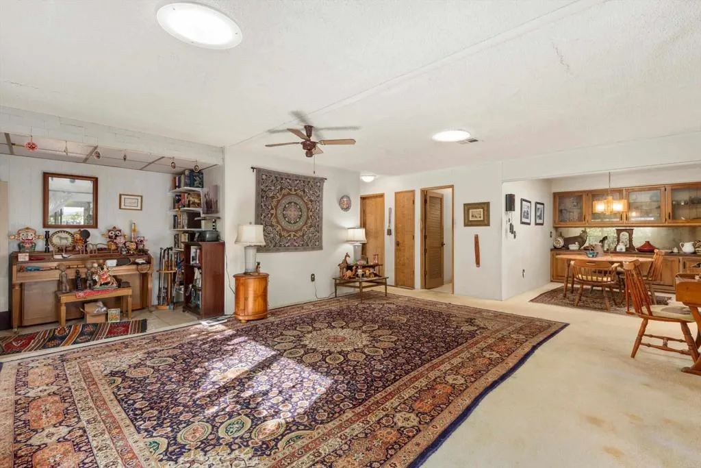 https://cdn.realtyfeed.com/cdn/127/306779293/a1d1391a04c0074a7758b910c3230d90.webp