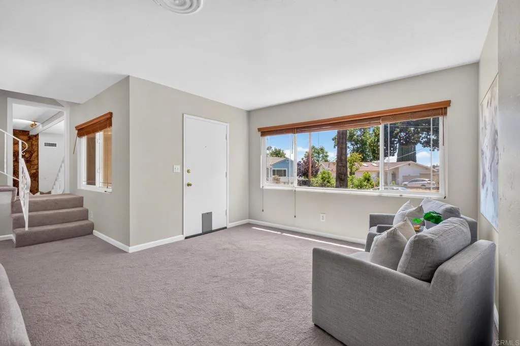 https://cdn.realtyfeed.com/cdn/127/306779414/15ff6fb1ec5df7178def62d103f2ecea.webp