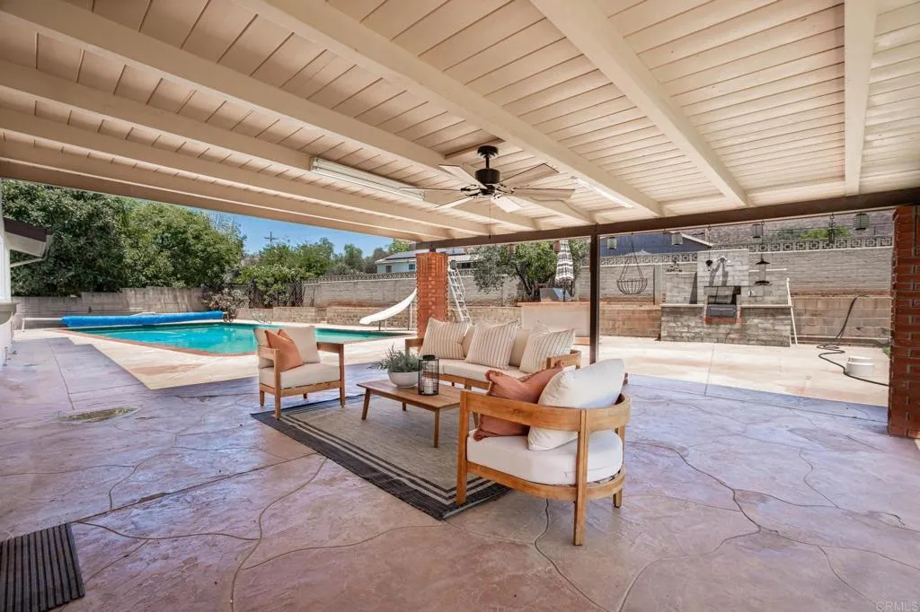 https://cdn.realtyfeed.com/cdn/127/306779414/6c0b12b04135f4e8f8ea4da59fb80405.webp