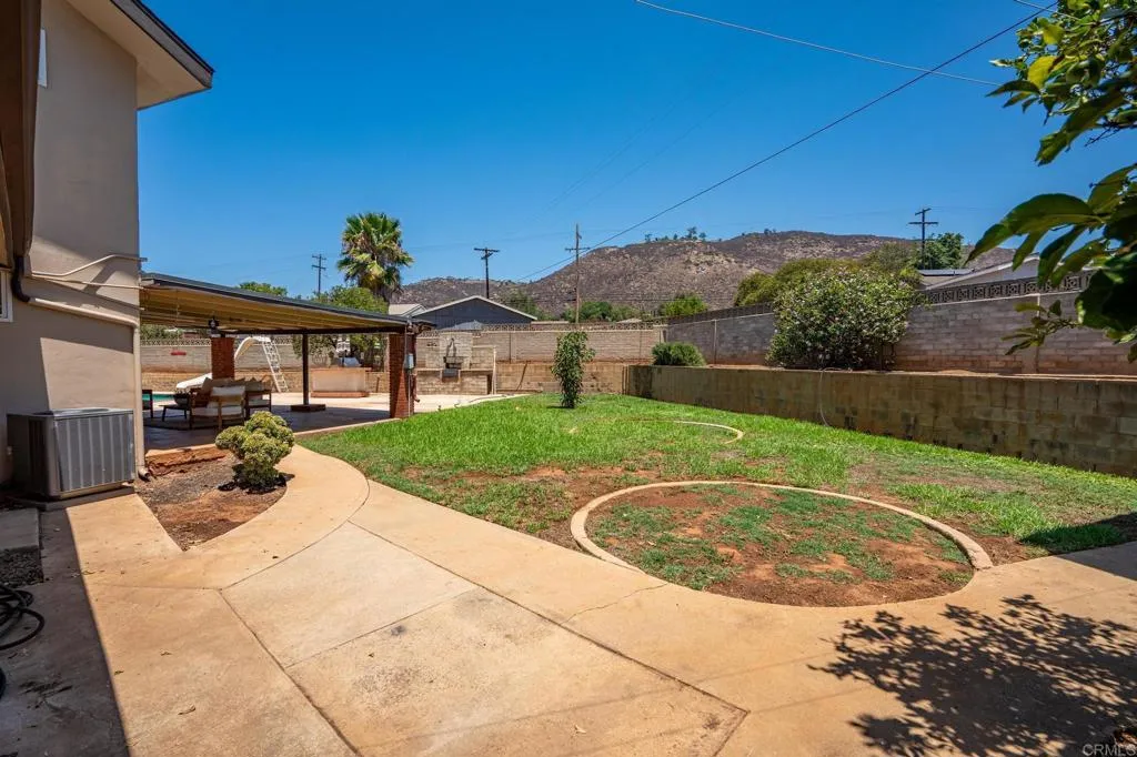 https://cdn.realtyfeed.com/cdn/127/306779414/9ace82ff4b6d7559597f1d9c9ee5cf2b.webp