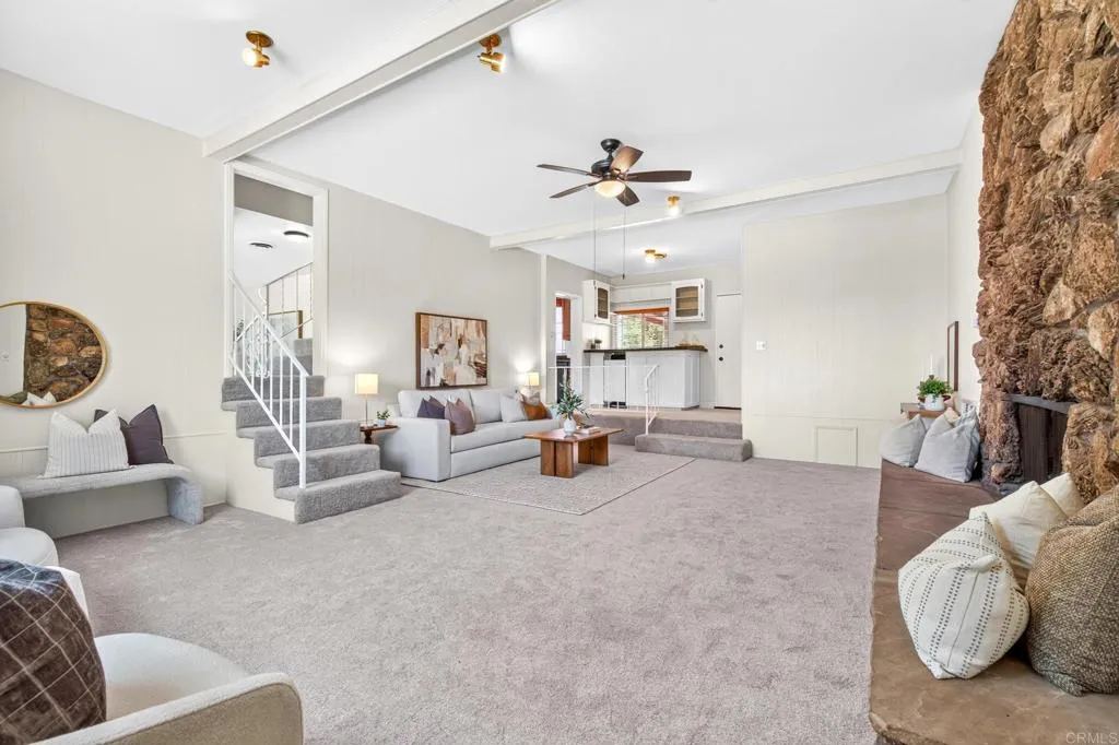 https://cdn.realtyfeed.com/cdn/127/306779414/f75bd35cd8e2c8a74fffab15ec54937a.webp