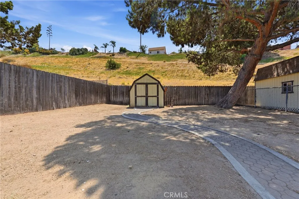 https://cdn.realtyfeed.com/cdn/127/306779416/c9750b88616b07023c9de4a57a6f2a87.webp