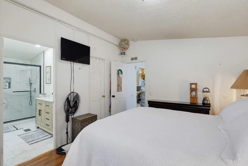 https://cdn.realtyfeed.com/cdn/127/306779456/39325e75c854b34733a85d766cb43d68.webp