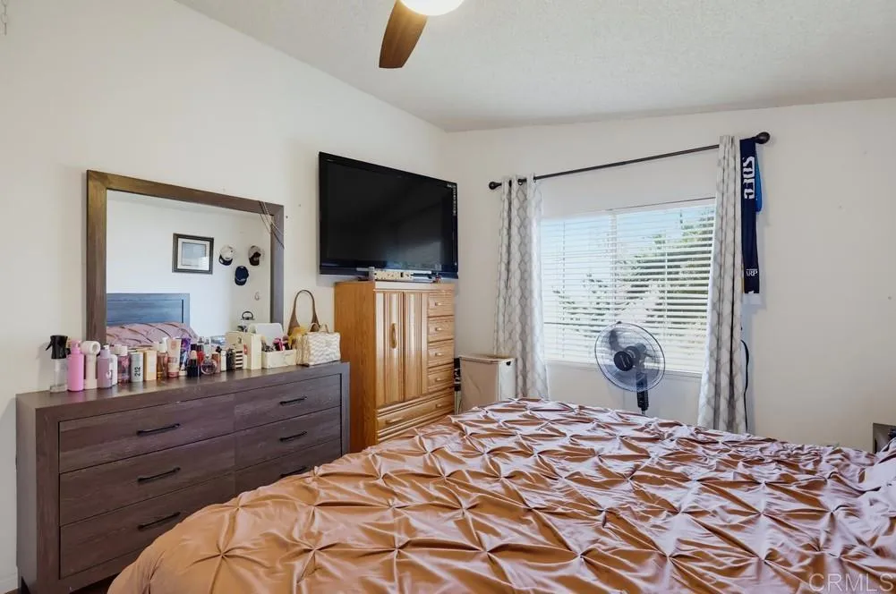 https://cdn.realtyfeed.com/cdn/127/306779456/f932aada1a0d11be16300fc9bd3074ca.webp