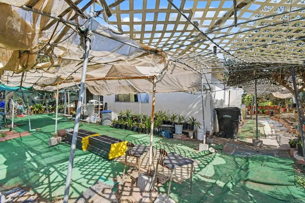 https://cdn.realtyfeed.com/cdn/127/306779475/266040a2b2b8719af0b59fd51c1bee43.webp