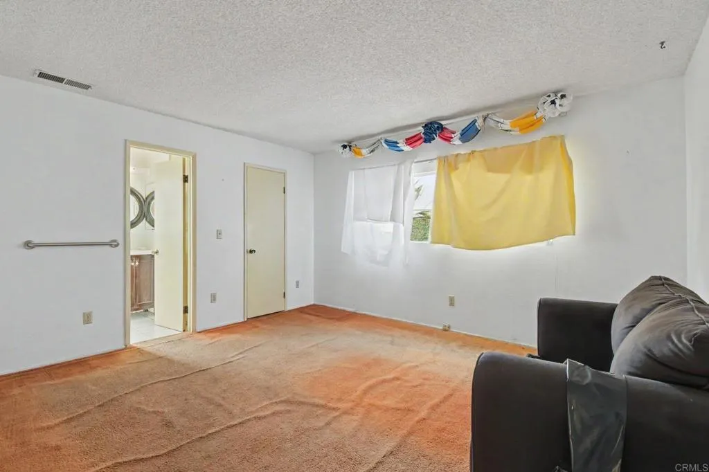 https://cdn.realtyfeed.com/cdn/127/306779475/4d47b43f06da77563353771f0826cf87.webp