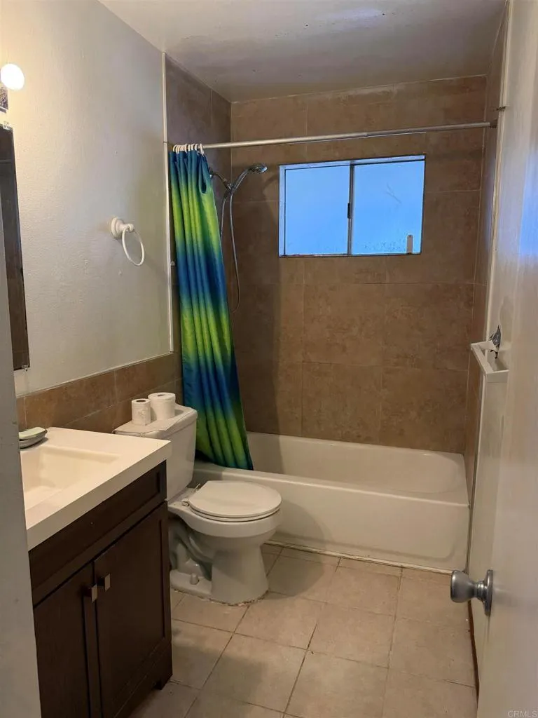 https://cdn.realtyfeed.com/cdn/127/306779475/cfdd8f947d1a91465697ed3d76d22cd4.webp