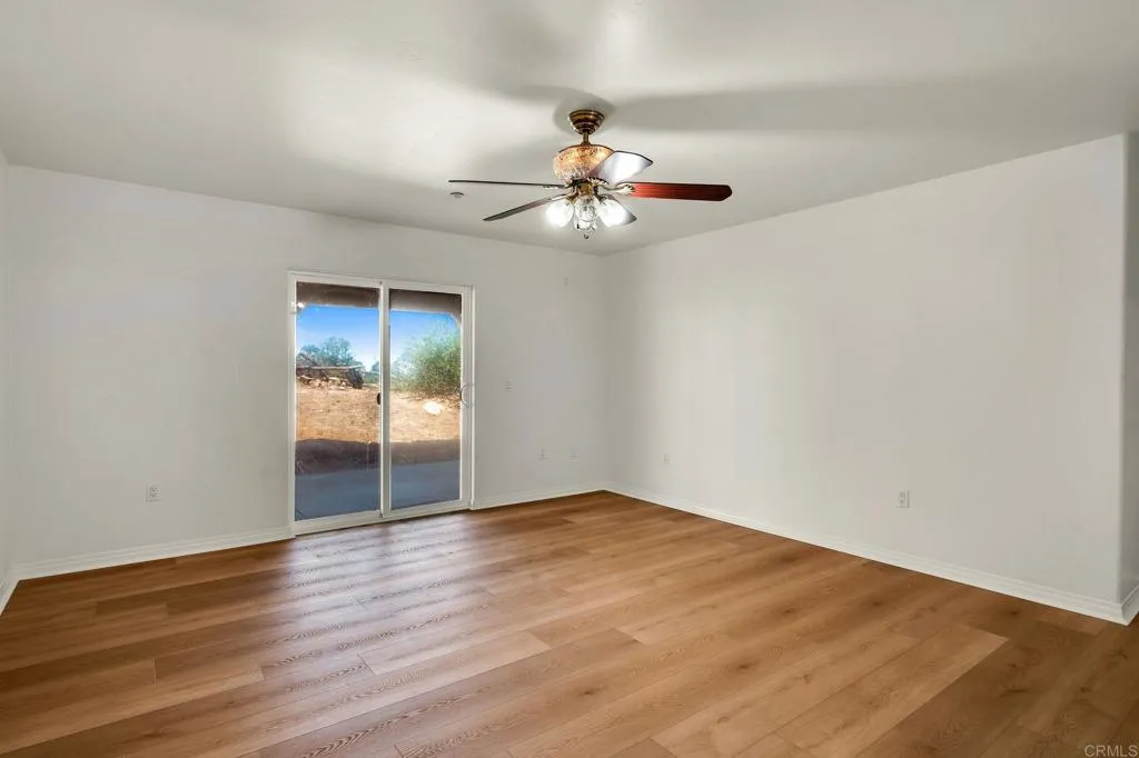 https://cdn.realtyfeed.com/cdn/127/306779491/a0f203e77471ff9ca835ff5fe66bea26.webp