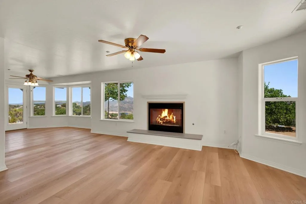 https://cdn.realtyfeed.com/cdn/127/306779491/e010ece44432adbd3a9b5706b6421221.webp